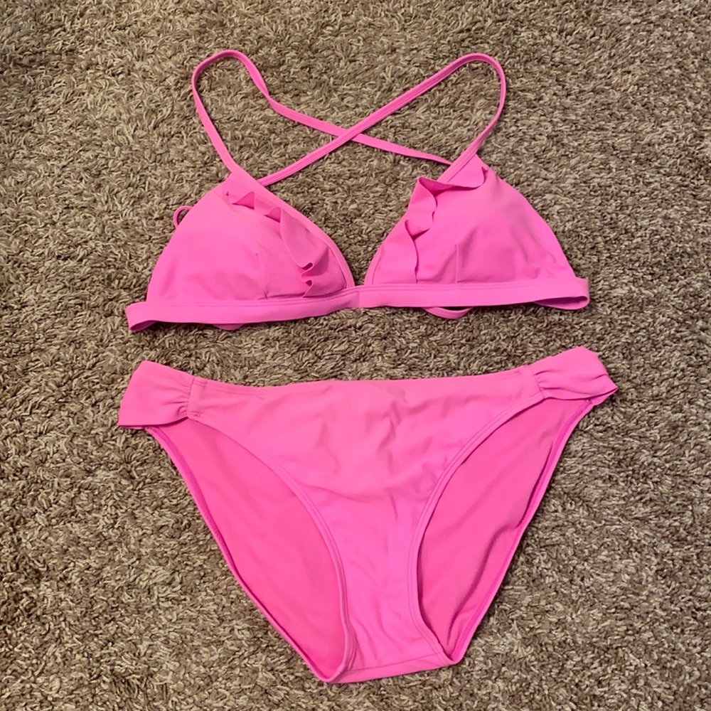 Gianni Bini hot pink bikini set